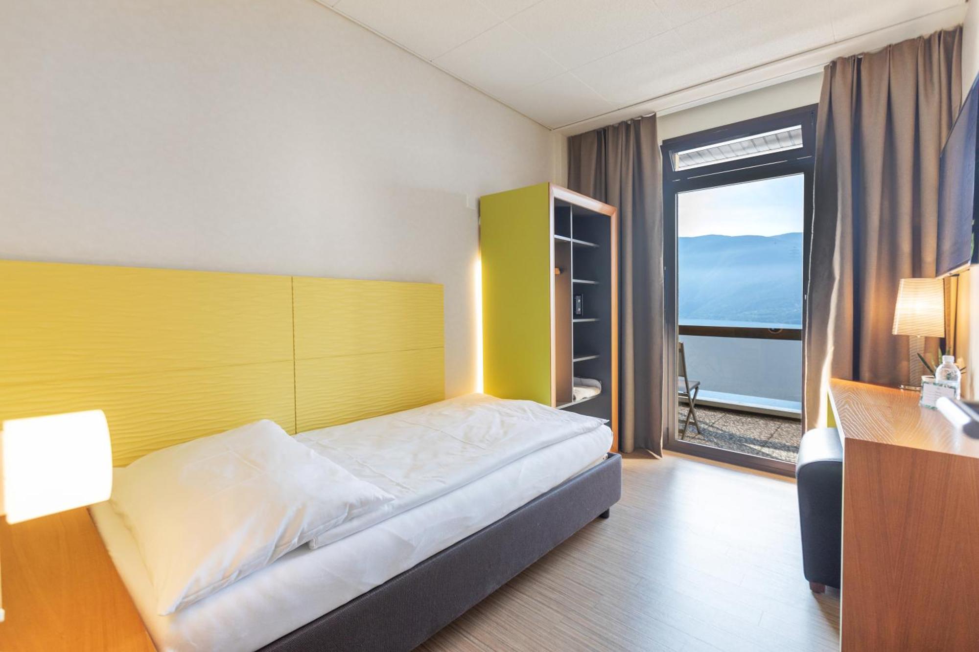 Parkhotel Brenscino Брисаго Екстериор снимка