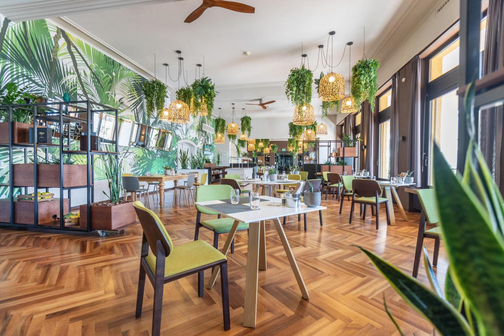 Parkhotel Brenscino Брисаго Екстериор снимка