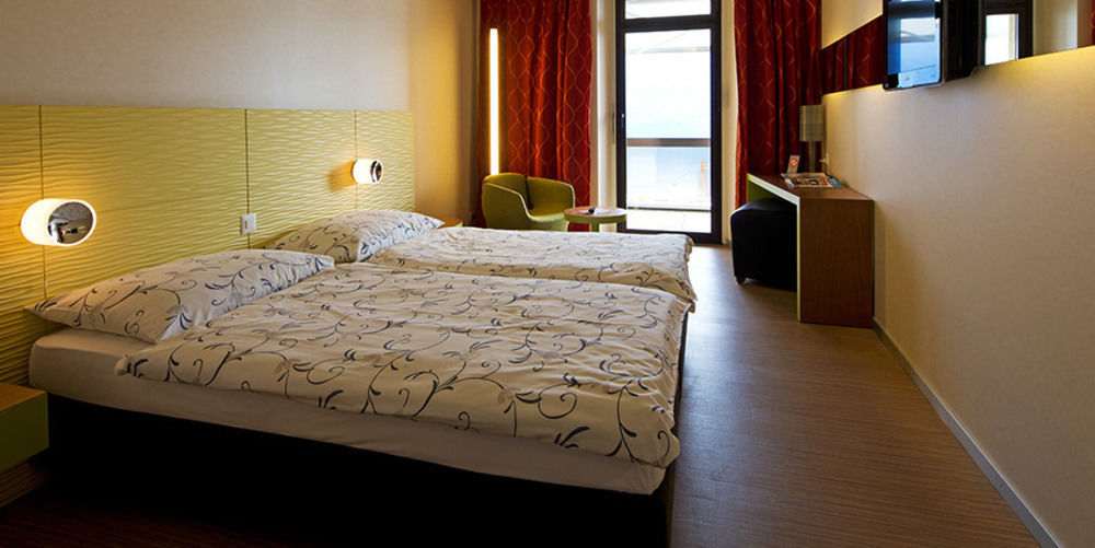 Parkhotel Brenscino Брисаго Екстериор снимка